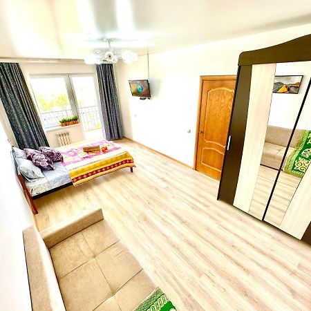 Medinahotelkz, # 70, Вид На Горы, До Арбата 15 Мин Пешком, Halal Almaty Eksteriør billede