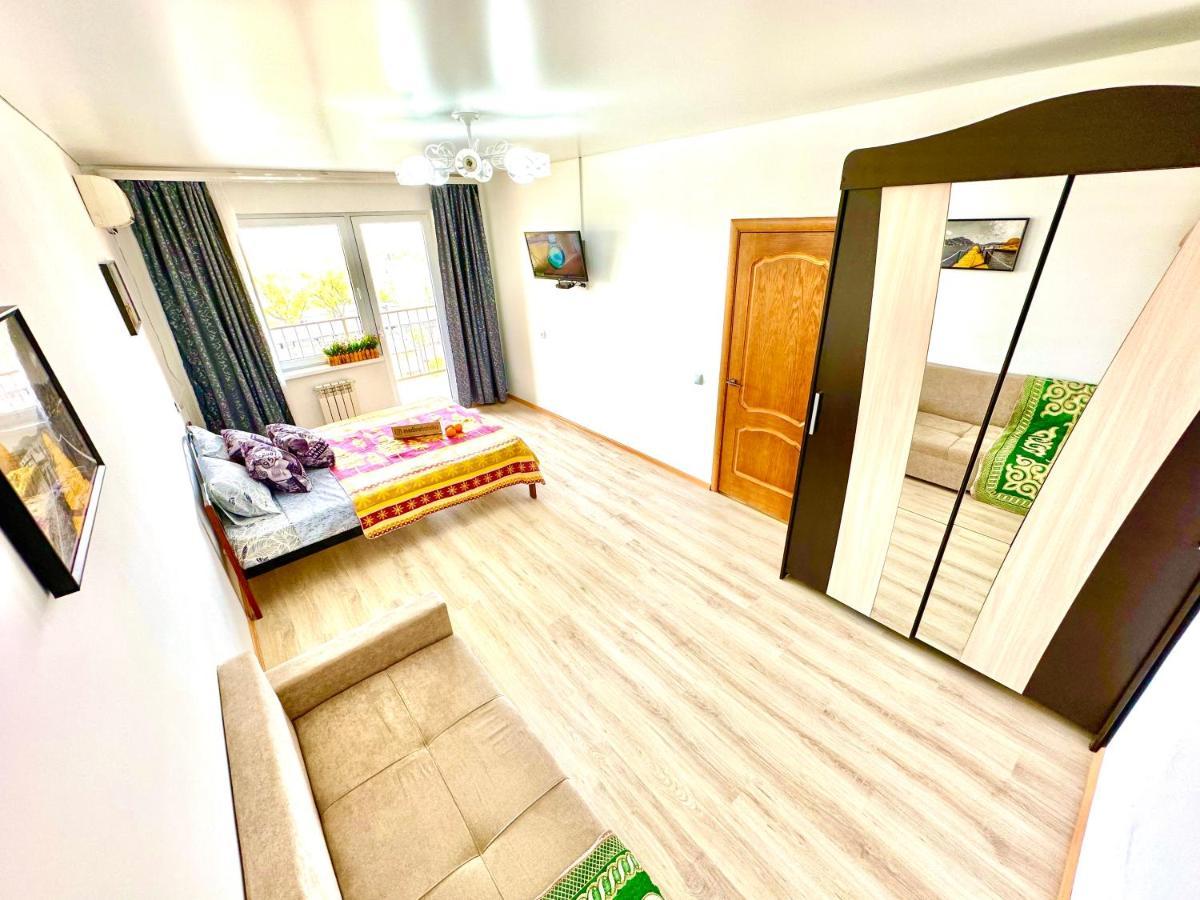 Medinahotelkz, # 70, Вид На Горы, До Арбата 15 Мин Пешком, Halal Almaty Eksteriør billede