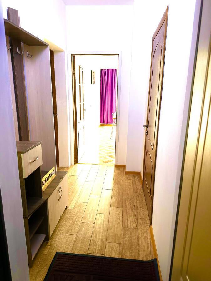 Medinahotelkz, # 70, Вид На Горы, До Арбата 15 Мин Пешком, Halal Almaty Eksteriør billede